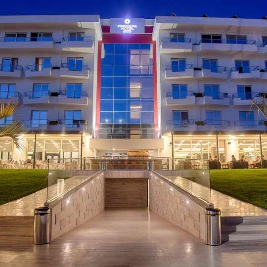 Modern Exterior of Four Points by Sheraton