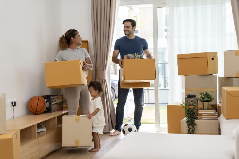 hari packers and movers gurgaon 768x512