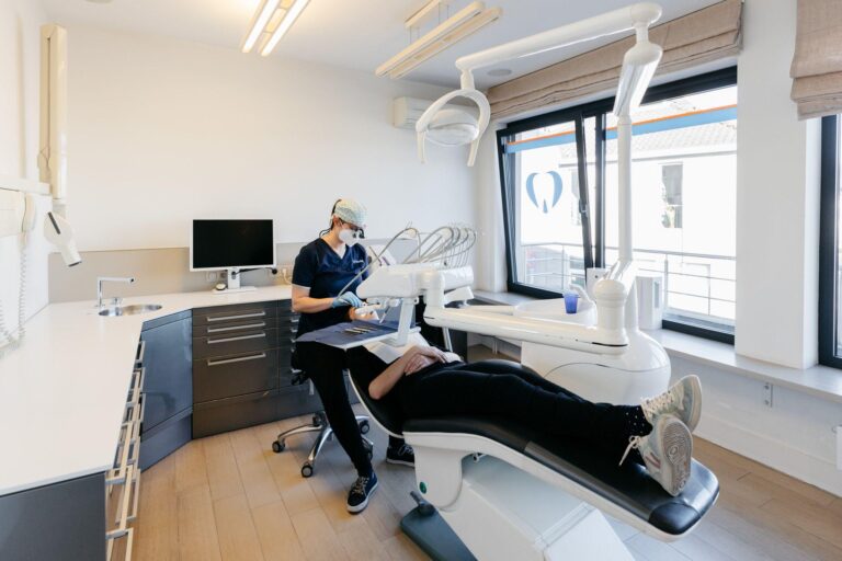 impressions dental care 768x512