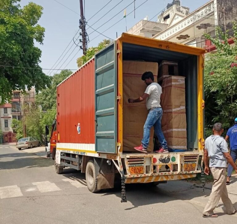 noida packers and movers 768x726