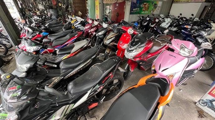 bikewala used bike dealer1