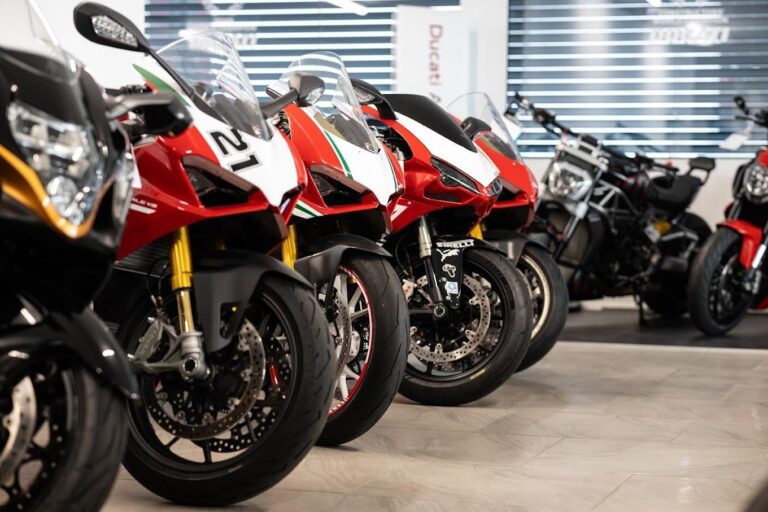 mv motors delhi used bike dealer 768x512
