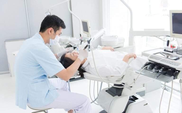 dr guls dental clinic sector 104 noida 768x480