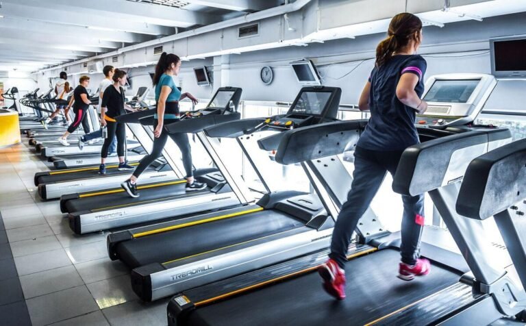 pro ultimate gyms sector 49 noida 768x476